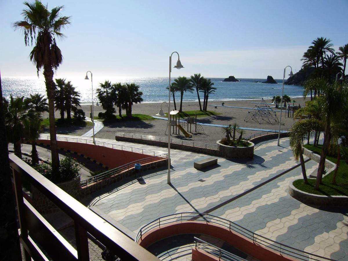 Centro-Primera Linea De Playa Almunecar Luaran gambar